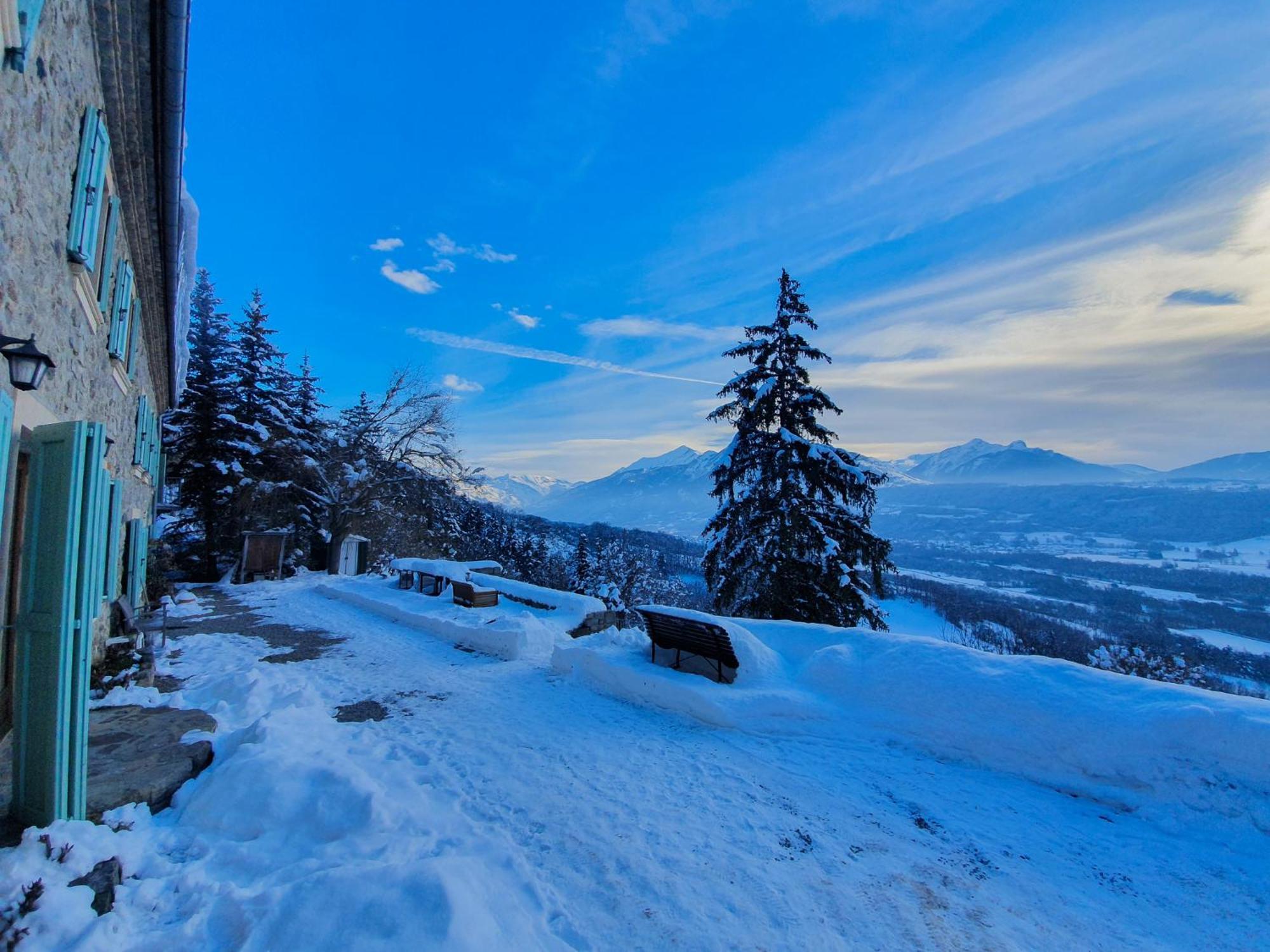 Vila Lerefugedetiti Buissard Exteriér fotografie