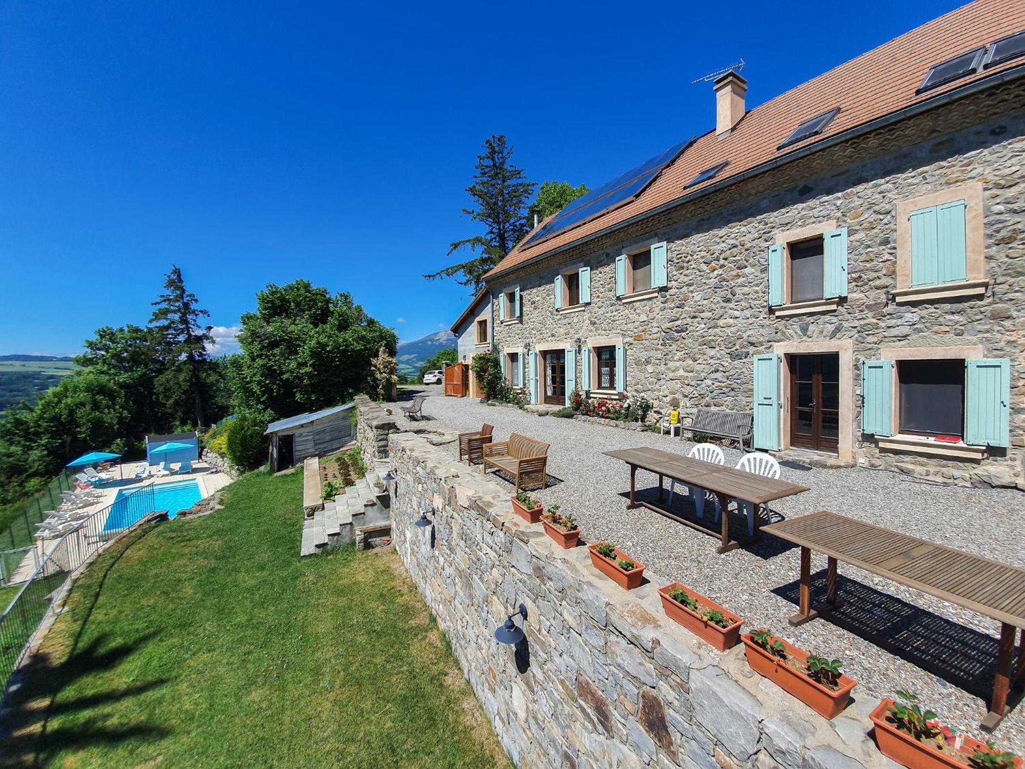 Vila Lerefugedetiti Buissard Exteriér fotografie